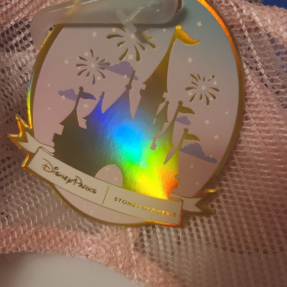 2025 Disney World Stoney Clover Lane Patches Patches Trucker Pink Cap Hat New - Picture 4 of 7